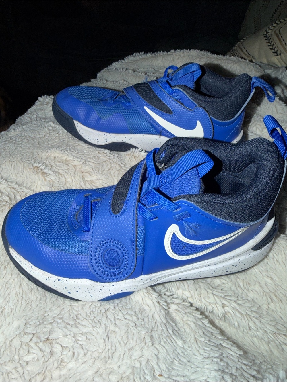 Nike Team Hustle D 11 Kids Basketball Shoes - Royal Blue (Size 13C)